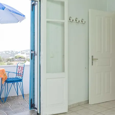 Holiday home Aphrodite Artemonas